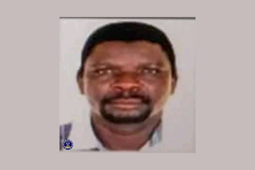 RECHERCHÉ PAR LA POLICE DU BURKINA FASO